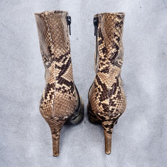 Stuart Weitzman Y2K Apollo Snakeskin Heeled Bootie Women’s 6 - Picture 3 of 10